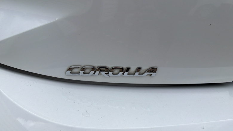 Toyota Corolla 1.8 VVT-i Hybrid Icon Tech 5dr CVT Hybrid Hatchback